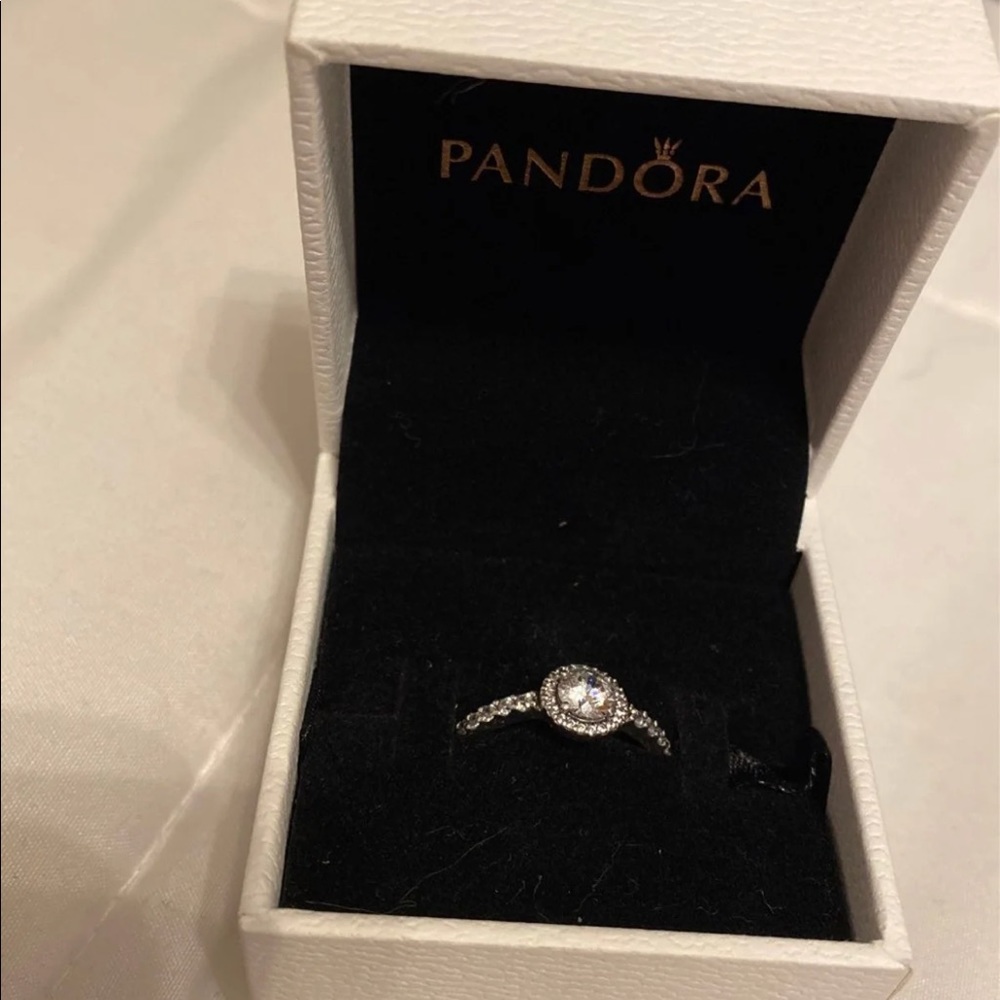 Pandora ring